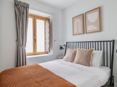 Alquiler piso en calle de calvo asensio 7 empieza a vivir desde tu llegada a con este apartamento de dos dormitorios espacioso blueground. en Madrid