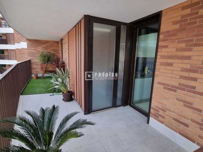 Alquiler piso exclusivo piso de 2 dormitorios en rivas Centro. en Rivas - Vaciamadrid