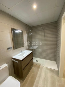 Alquiler piso loft grande y reformado con terraza en Terrassa