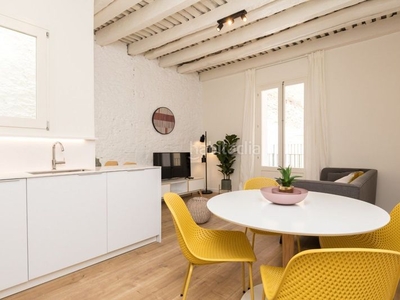 Alquiler piso lujoso piso de 2 habitacions y 2 baños, terraza privada, a estrenar en Barcelona