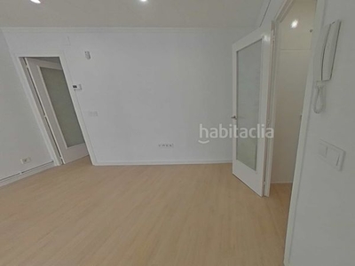 Alquiler piso segundo con 3 habitaciones en Espronceda Sabadell
