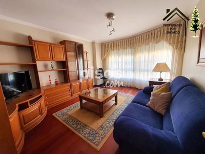 Apartamento en alquiler en Calle de Ramón Cabanillas, cerca de Avenida de Concepción Arenal en Moaña (Casco Urbano) por 500 €/mes