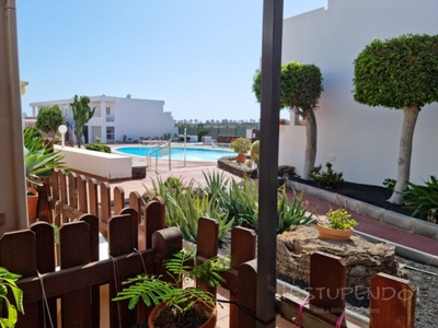 Apartamento en Venta en Costa Teguise (Lanzarote) Las Palmas Ref: CT 8178