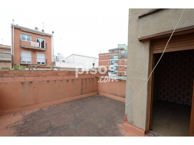 Casa adosada en venta en Carrer de Sarrià en Centre-Zona Estació-Passeig de Joan Maragall por 319.000 €
