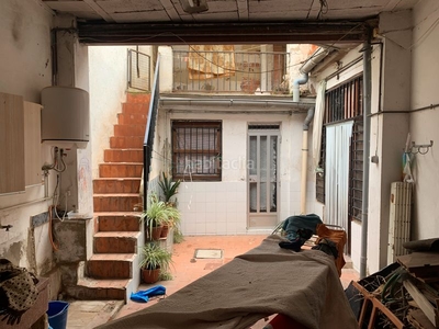 Casa de pueblo a reformar patio terrazas balcón en Valencia