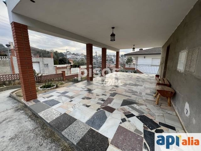 Casa en venta en Carrer Estany Bulloses en Lliçà d'Amunt por 298.000 €