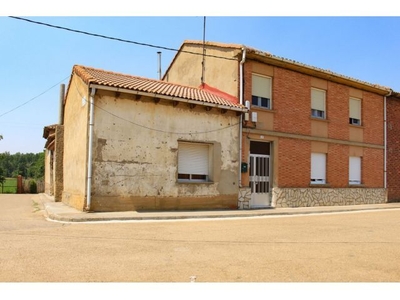 Casa en Venta en Valdepolo, León