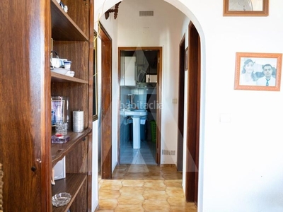 Chalet en de olías 1 chalet con 5 habitaciones amueblado con parking, calefacción y aire acondicionado en Málaga