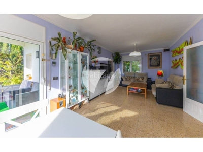 Chalet independiente en venta en alella, con 165 m2, 4 habitaciones y 2 baños y calefacción gas natural. en Vallromanes