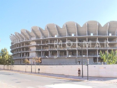 Piso con 2 habitaciones amueblado en Barrio de Campanar Valencia