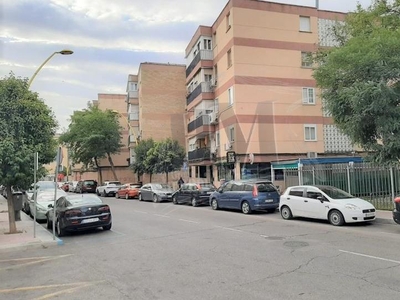 Piso en venta en Calle Jerusalén, Parque Inlasa