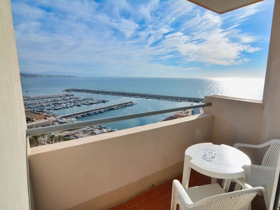 Piso en venta en Zona Puerto Deportivo, Fuengirola, Málaga