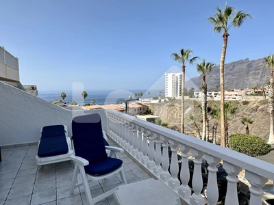 Apartamento en venta en Los Gigantes, Santiago del Teide, Tenerife