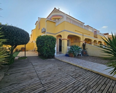 Casa en venta en Playa Flamenca, Orihuela, Alicante