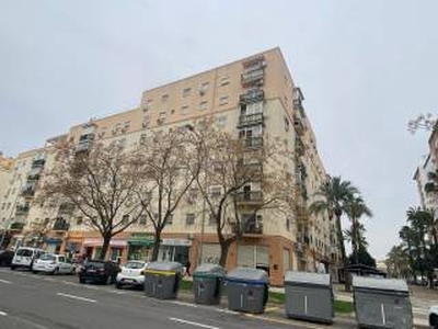 Piso de tres habitaciones Afganistan, Avenida de las Ciencias-Emilio Lemos, Sevilla