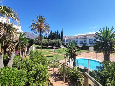 Piso en venta en Guadalobón, Estepona, Málaga