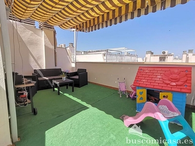 Piso en venta en Linares de 2 habitaciones con terraza y aire acondicionado