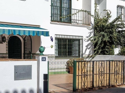 Casa adosada de alquiler en La Cala Mijas