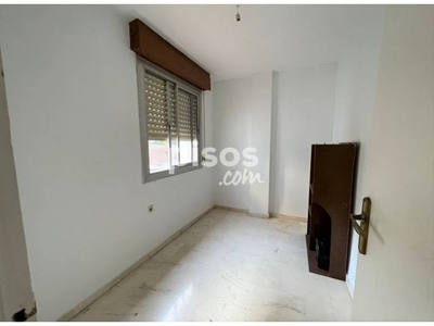 Casa adosada en venta en Cuesta de los Naranjos