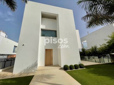 Casa en venta en El Paraíso-Atalaya-Benamara