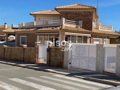 Casa pareada en venta en Calle de la Sierra del Taibilla