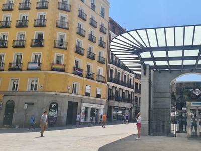 Estudio de alquiler en Calle de la Montera, Sol