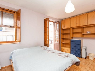 Habitaciones en C/ Luzarra, Bilbao por 575€ al mes