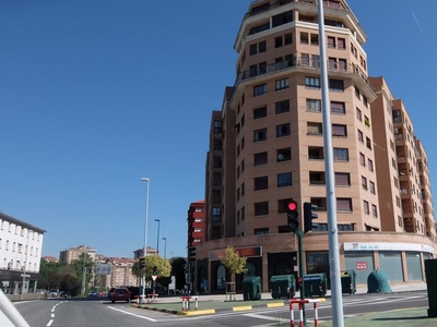 Piso de alquiler en Avenida de Zaragoza, Arrosadia