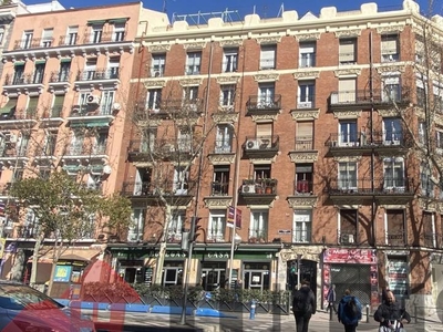 Piso en venta en Avenida de la Ciudad de Barcelona, Pacífico