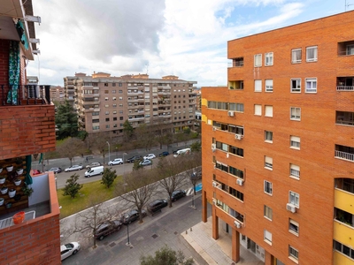 Venta de piso con terraza en Centro Histórico (Badajoz), María Auxiliadora