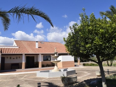 Casa con terreno en Mahón/Maó