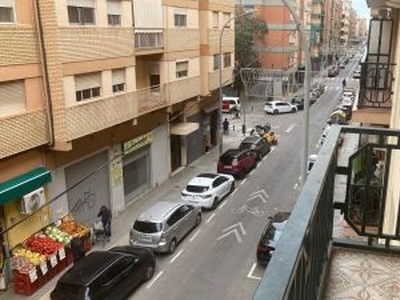 Piso en alquiler en Calle de Félix del Río 'Activista Vecinal'