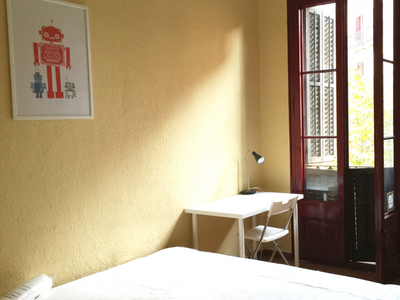Amplia habitación en un apartamento de 8 dormitorios en El Born, Barcelona