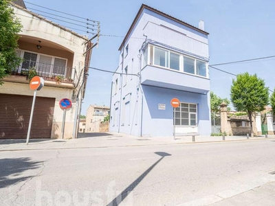 Casa adosada en venta en Avinguda Prat de la Riba, 26, La Bisbal d'Empordà