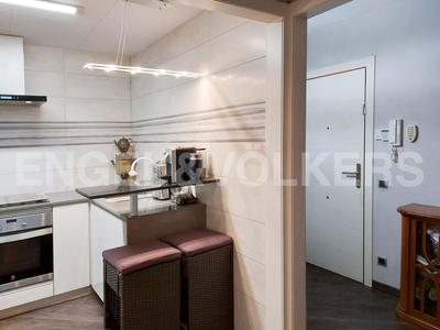 Piso con luz natural en venta en Poblenou