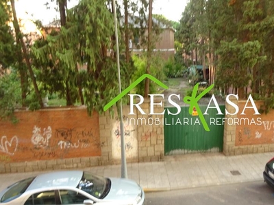 Piso de alquiler en Calle Banderas de Castilla, Centro - Corte Inglés