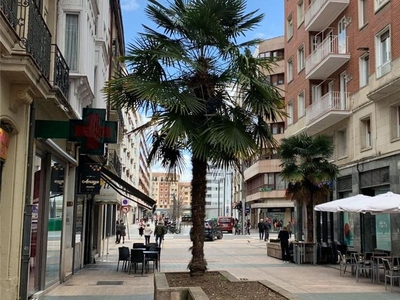 Piso de alquiler en Calle de Postas, 44, Ensanche