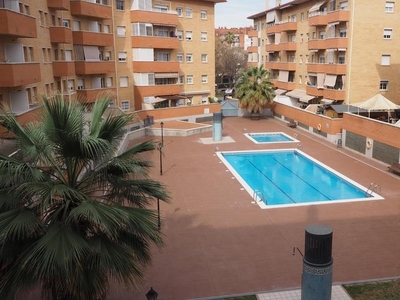 Piso en venta en Can Clos - Pinetons