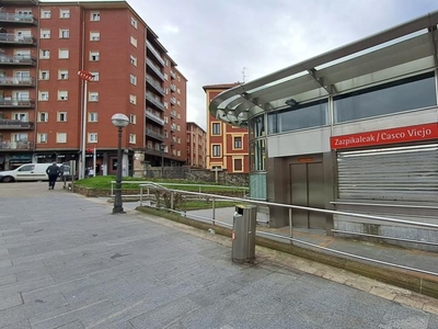 Piso en venta en Grupo Santo Domingo de Guzmán, Iturralde