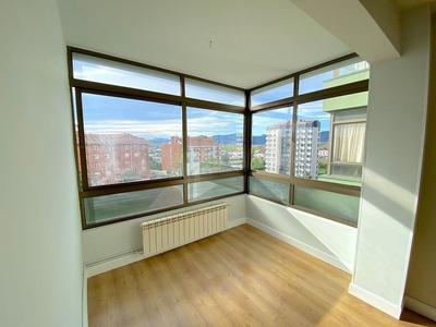 Alquiler de piso en calle Artazagane Auzoa de 3 habitaciones con calefacción y ascensor