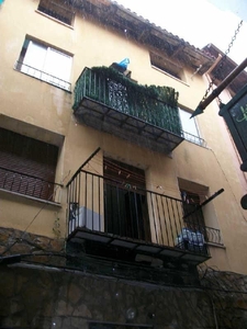Atico en venta en Teruel de 94 m²