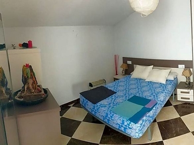 Dúplex en alquiler en calle Arroyo de San Pedro de 3 habitaciones con terraza y garaje