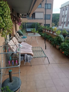 Piso en venta en Mas Baell - Can Carbó - El Molí de 3 habitaciones con terraza y piscina