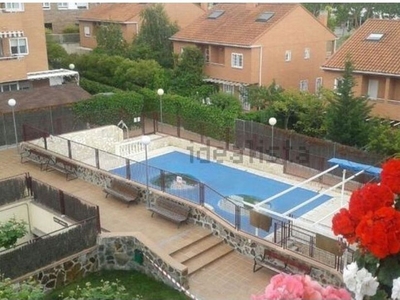 Venta de ático en Sector S de 3 habitaciones con terraza y piscina