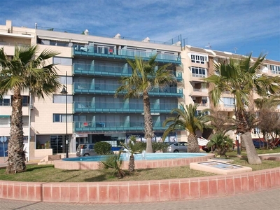 Venta de piso en Playa del Cura de 2 habitaciones con terraza y piscina