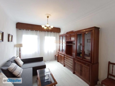 Alquiler de piso amueblado de 2 dormitorios en Ultramar, Ferrol