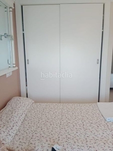 Alquiler piso con 2 habitaciones amueblado con ascensor, aire acondicionado y vistas al mar en Fuengirola