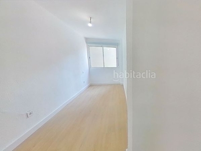 Alquiler piso con 3 habitaciones con ascensor en Valencia