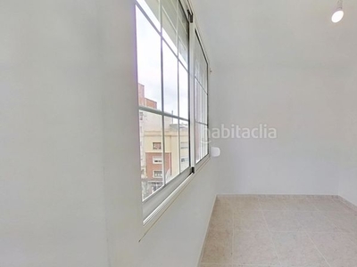 Alquiler piso con 3 habitaciones en La Torrassa Hospitalet de Llobregat (L´)