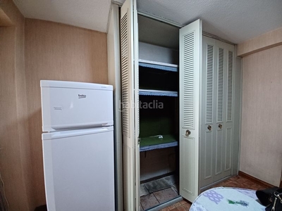 Alquiler piso con 4 habitaciones amueblado con ascensor y calefacción en Alcorcón